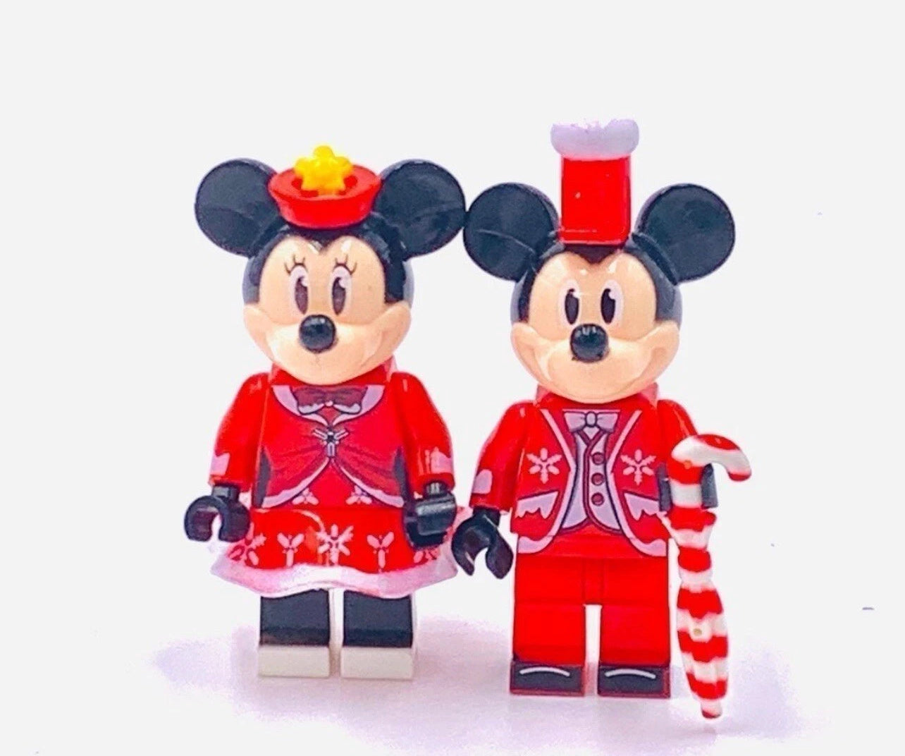 #0000-R - Mickey & Minnie Mouse (Xmas Suit)