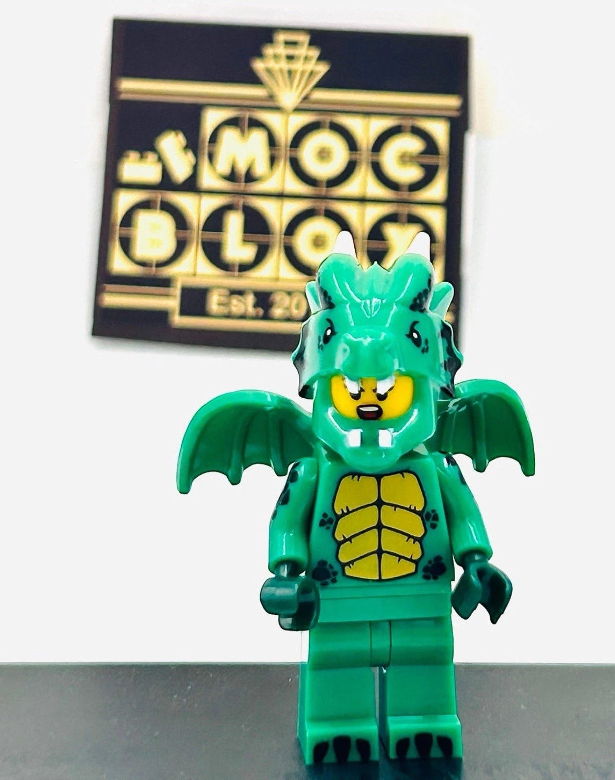 #0569 - Green Dragon Suit