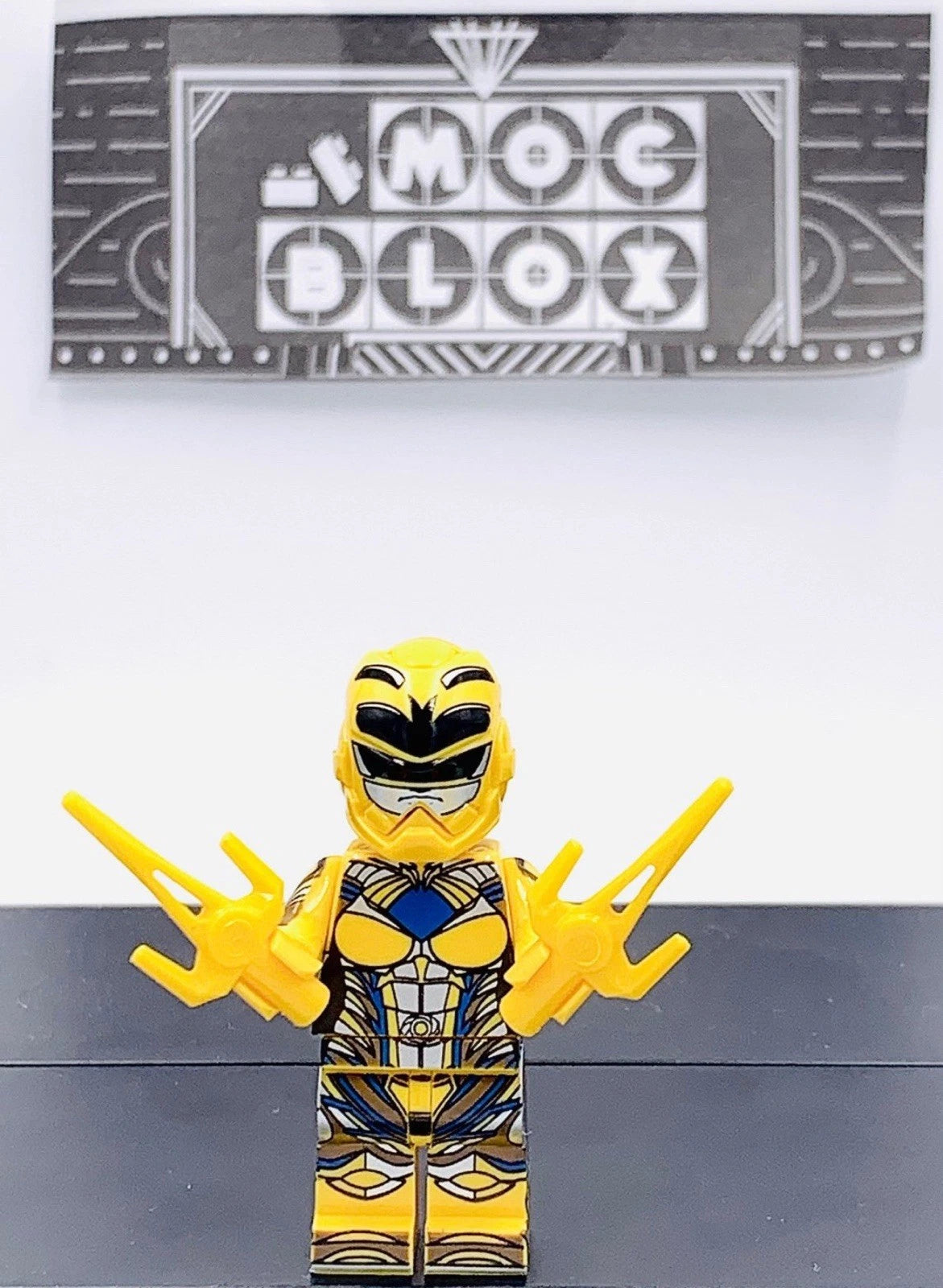 #0532 - Power Ranger (Yellow)
