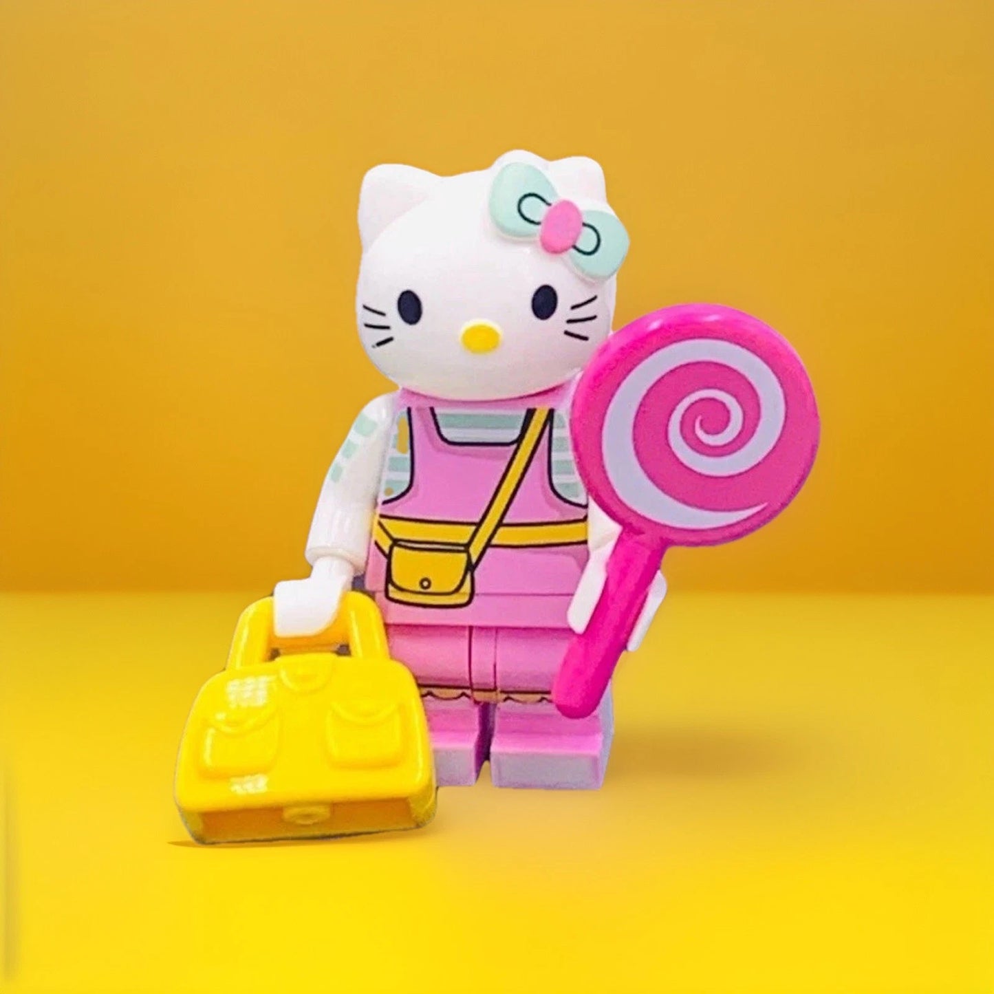 #0445 - Hello Kitty (Pink Apron)
