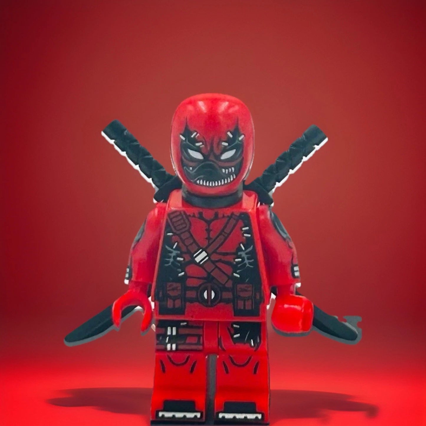 #0135 - Deadpool / Carnage Suit