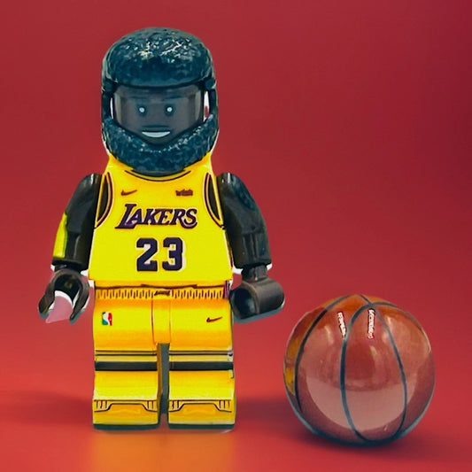 #0705 - Lebron James (Yellow Jersey)