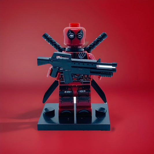 #0124 - Deadpool (Original Suit)