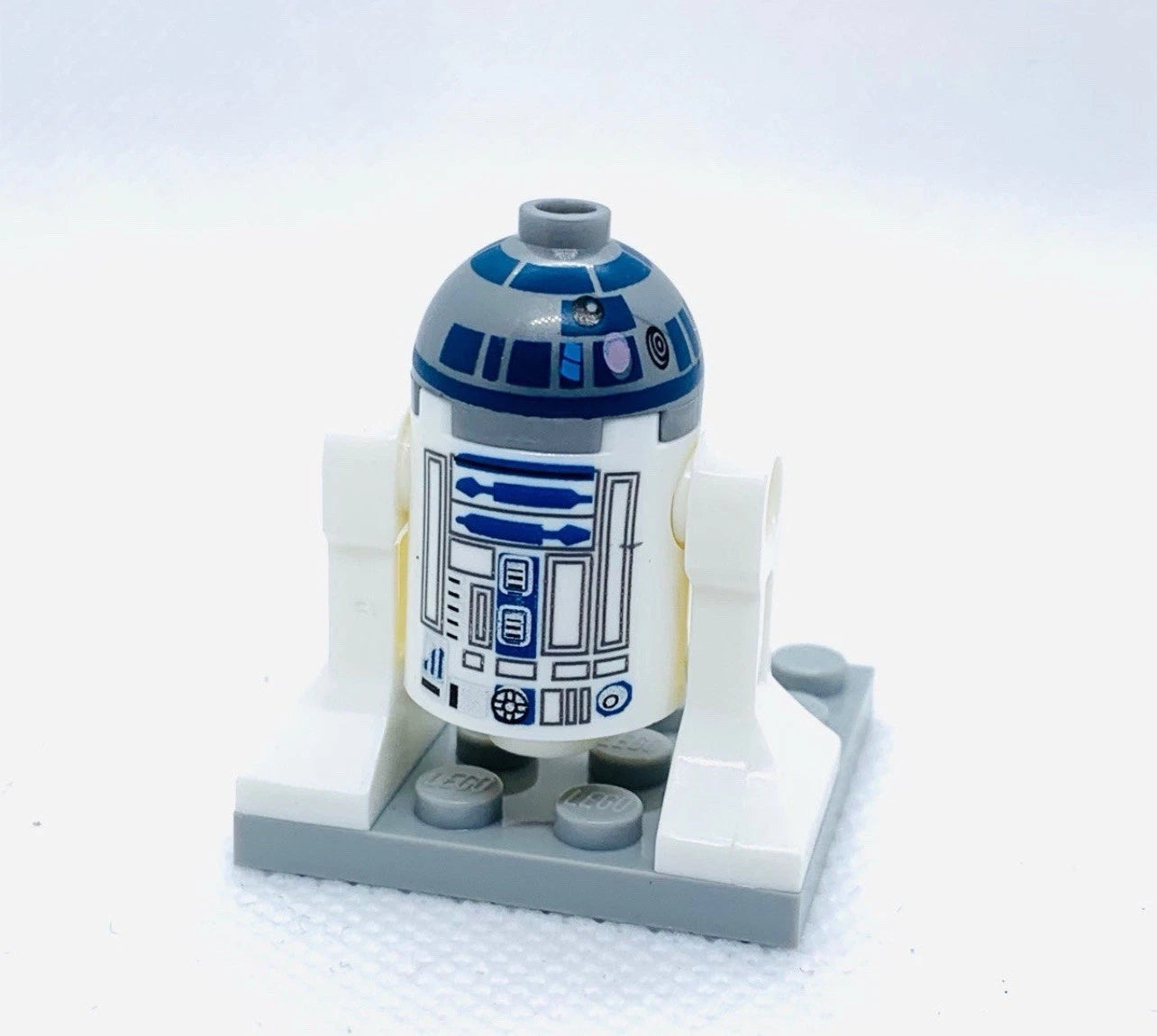 #0264 - R2-D2 (Original Suit)