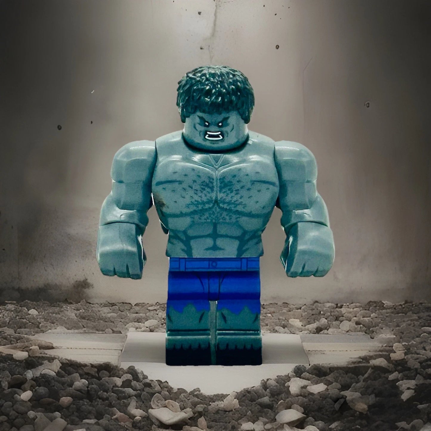 #0109 - The Hulk (Gray - Muscular)