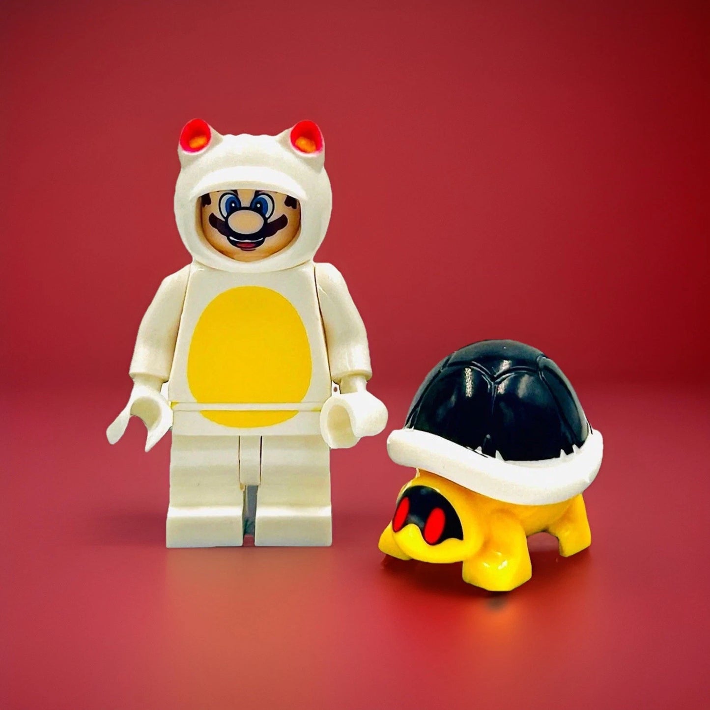 #0495 - Mario (White Fox Suit)