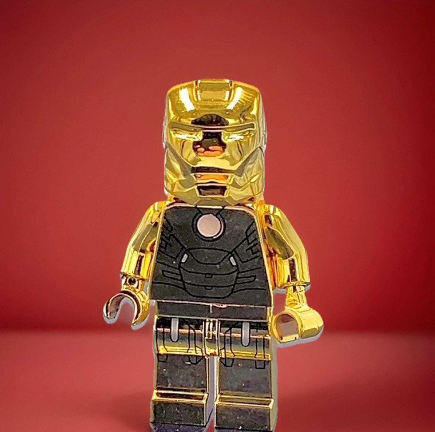 #0077 - Iron Man (Chrome Suit)