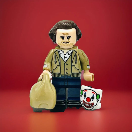 #0031 - The Joker (Arthur w/ Mask Suit)